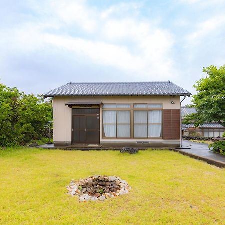 Goto I-House Villa Luaran gambar
